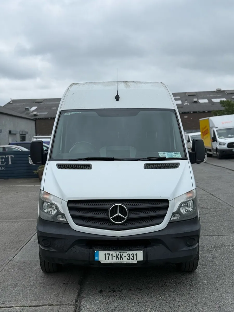 Mercedes Sprinter - Image 1