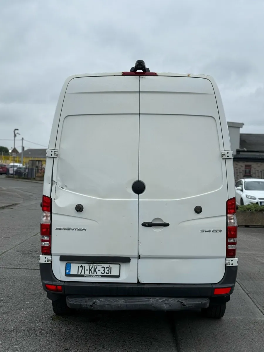 Mercedes Sprinter - Image 2