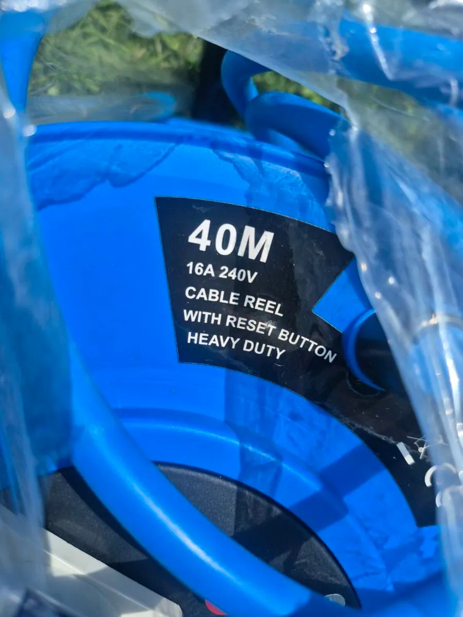 40m 16a 240v cable reel heavy duty - Image 3