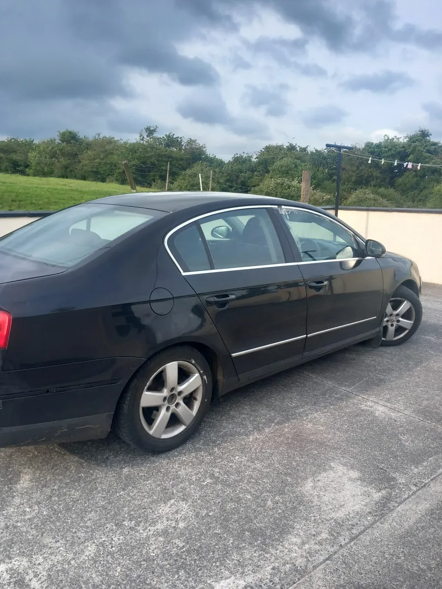 Volkswagen Passat 2006 - Image 3