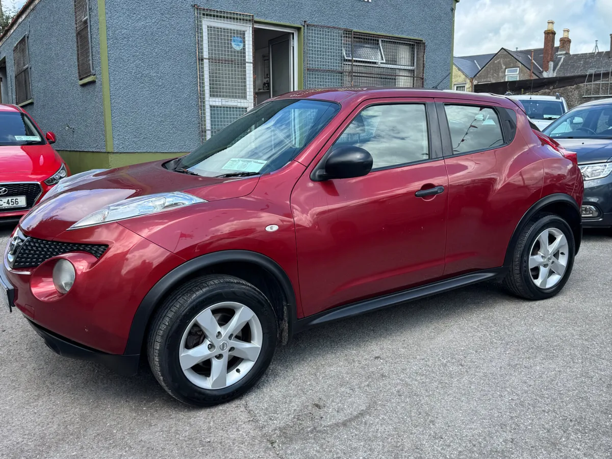 Nissan Juke nice high driving position - Image 3
