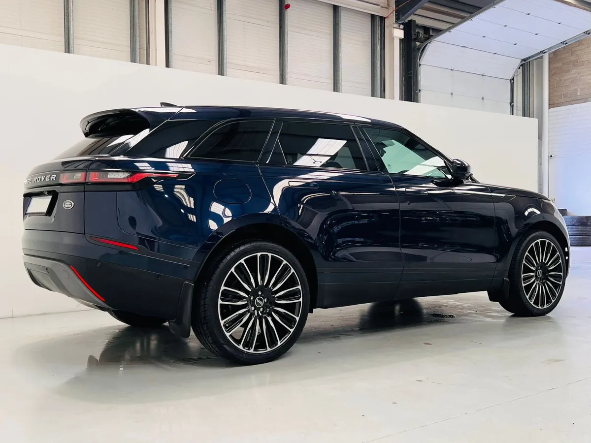 2021 Land Rover Range Rover Velar - Image 4