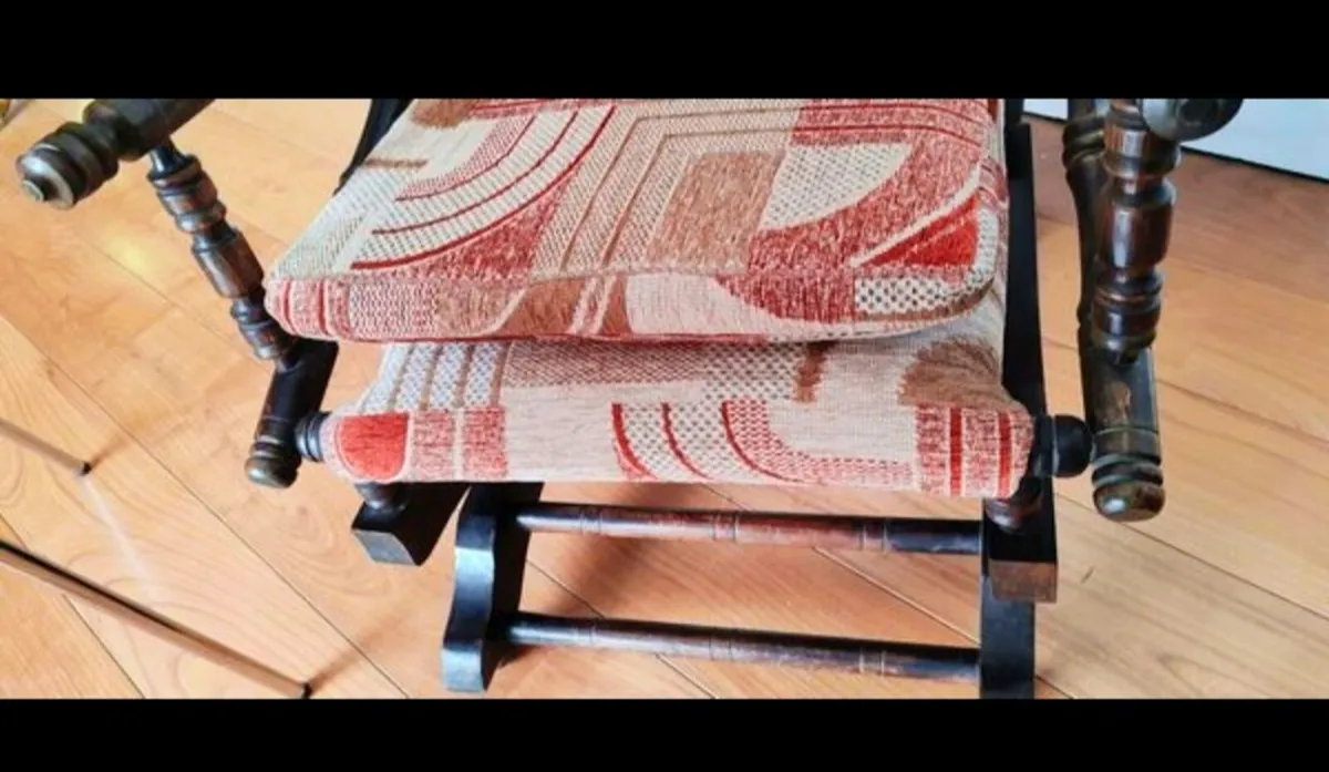 Vintage rocking chair - Image 4
