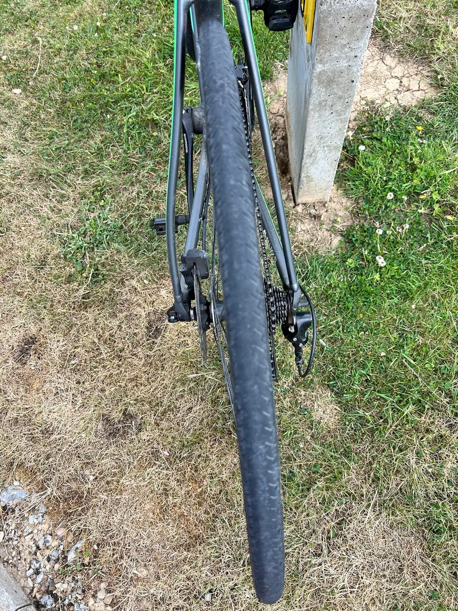 Giant Contend SL Barely Ridden, Excellent Conditio - Image 3