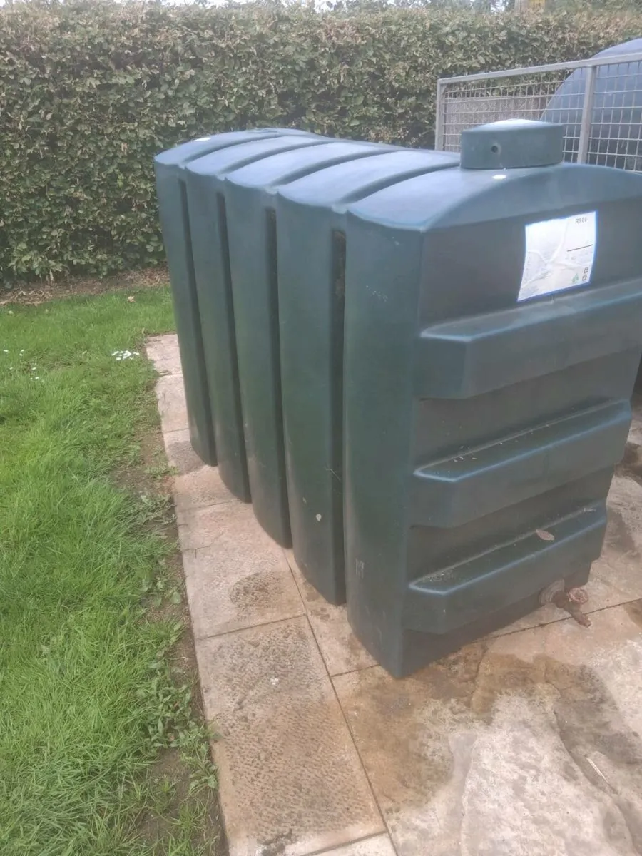 900 litre tank