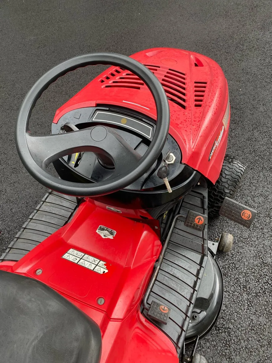 Ride on lawnmower - Image 3