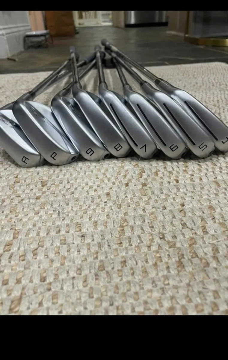 2021 Taylormade P790 Irons - Image 2