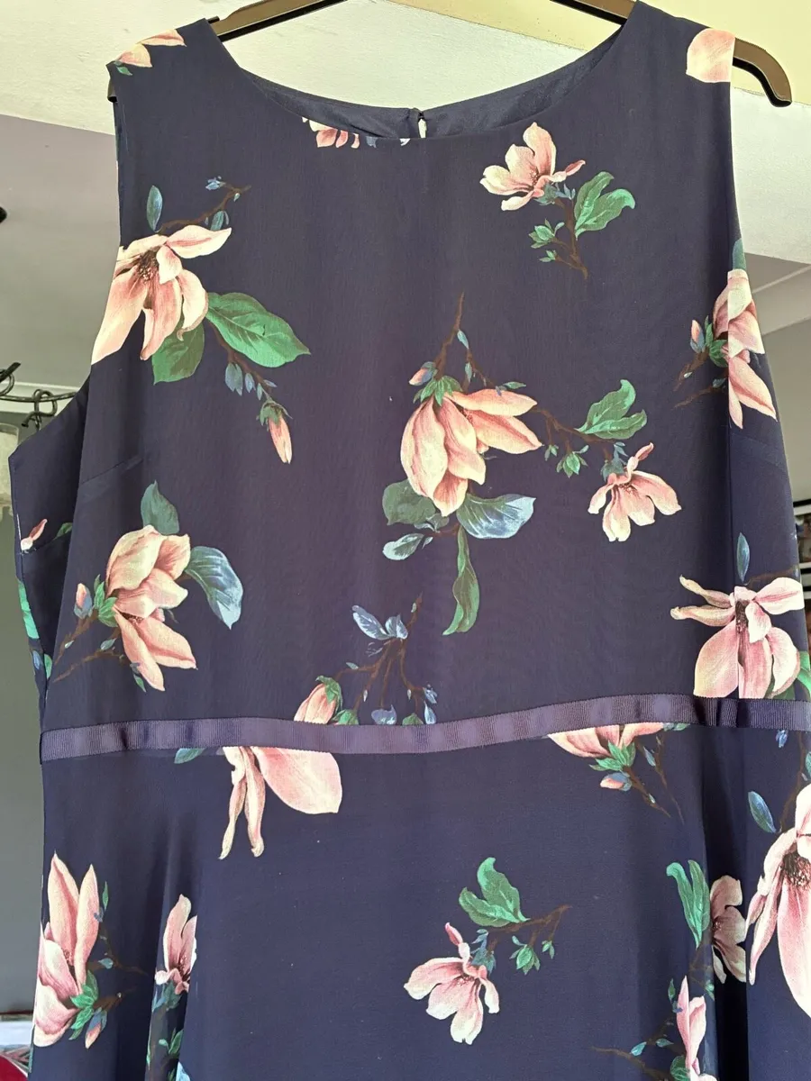 Hobbs dress size 16 - Image 1
