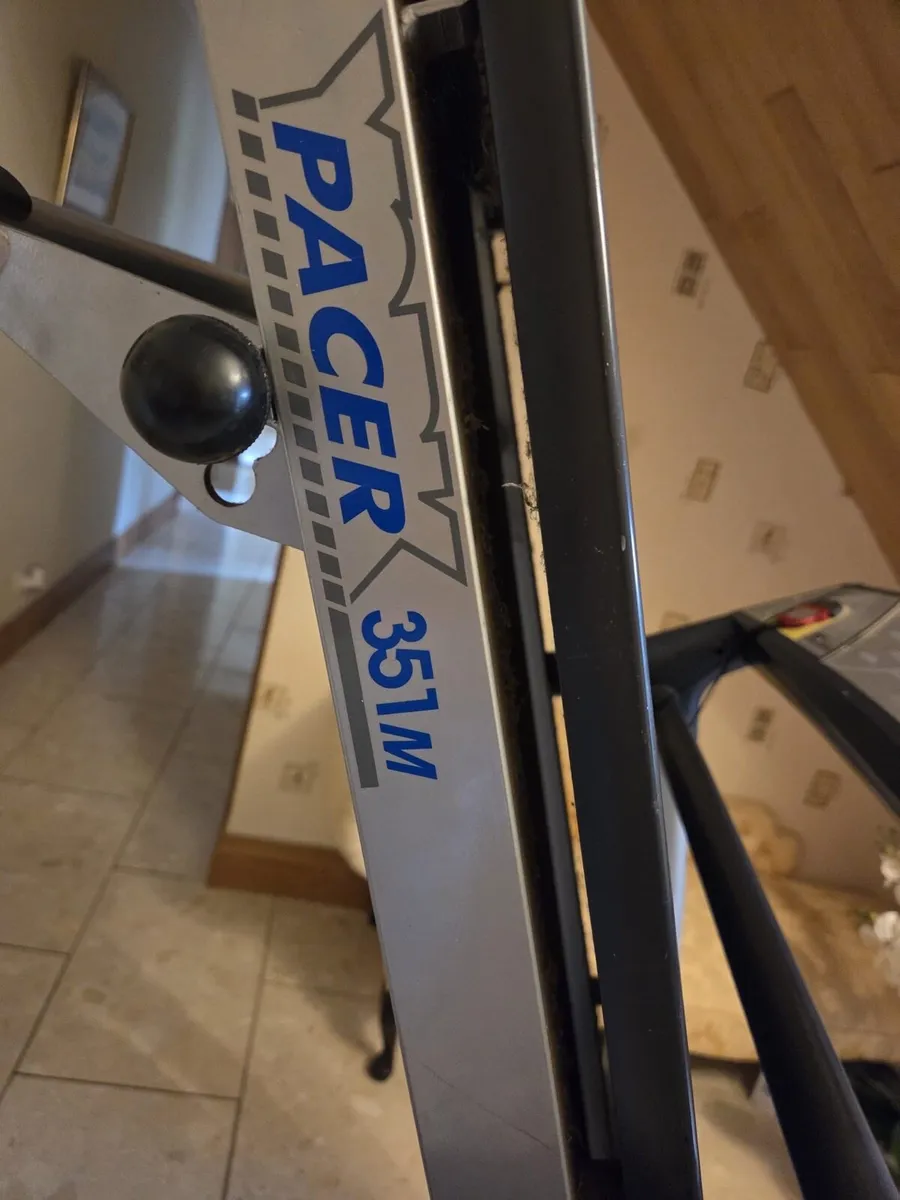 Treadmill - Image 2