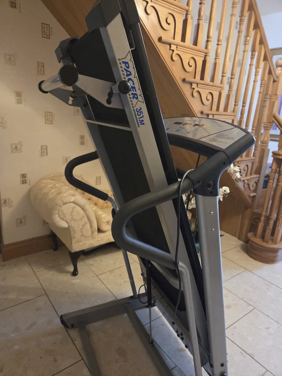 Treadmill - Image 1