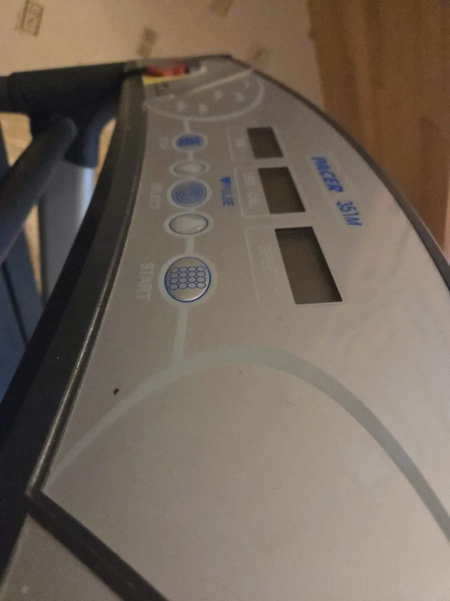 Treadmill - Image 3