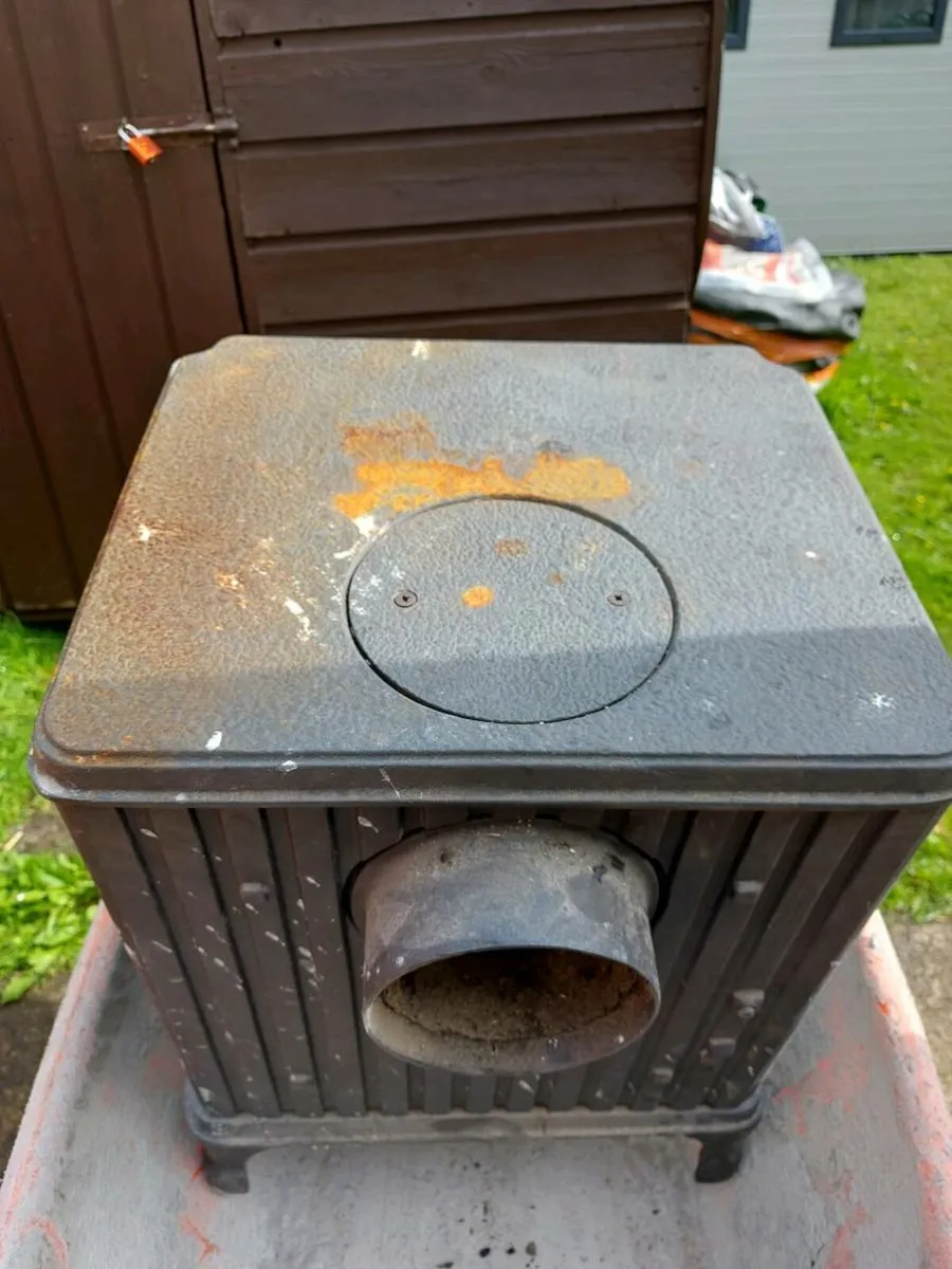 Solid fuel stove - Image 3
