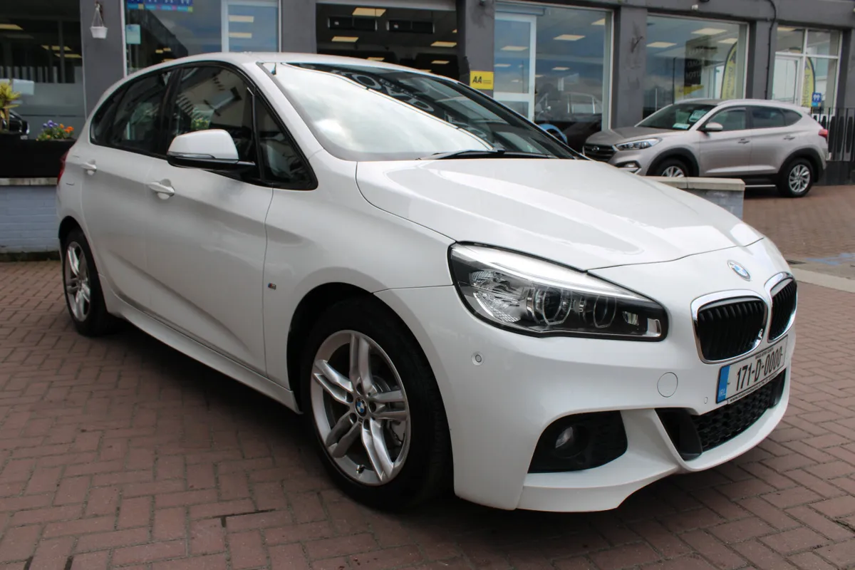 2017 BMW 2 SERIES - Image 2