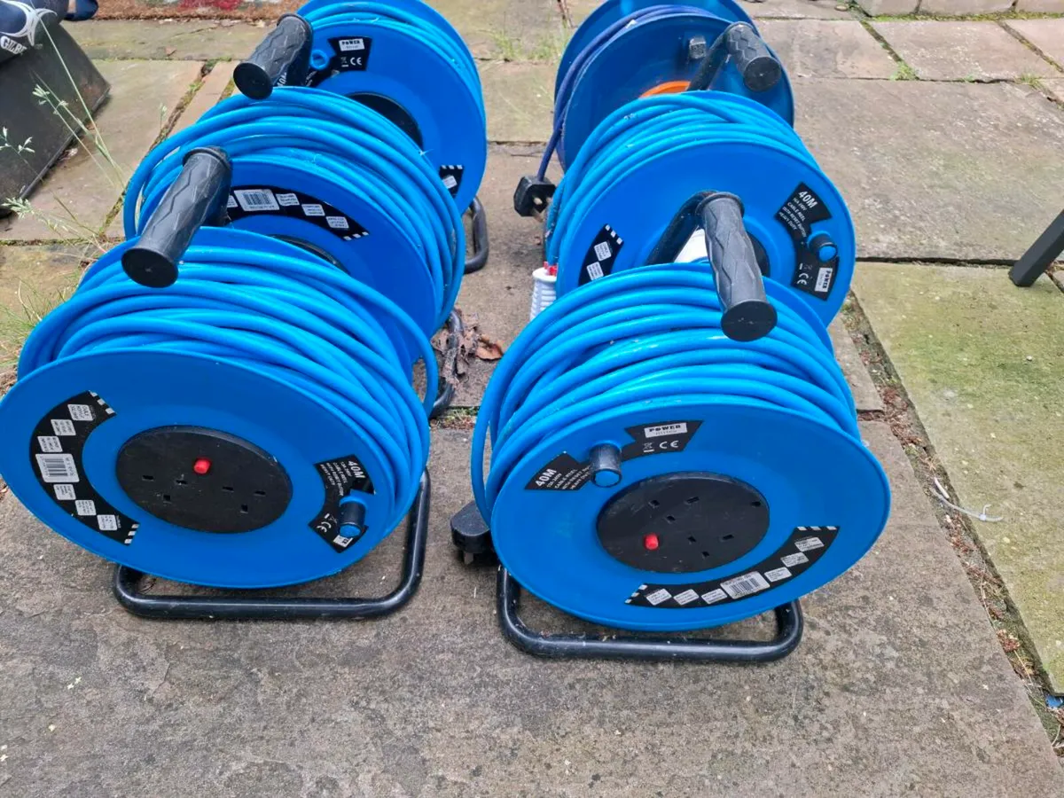 230V Extension Leads - Image 1