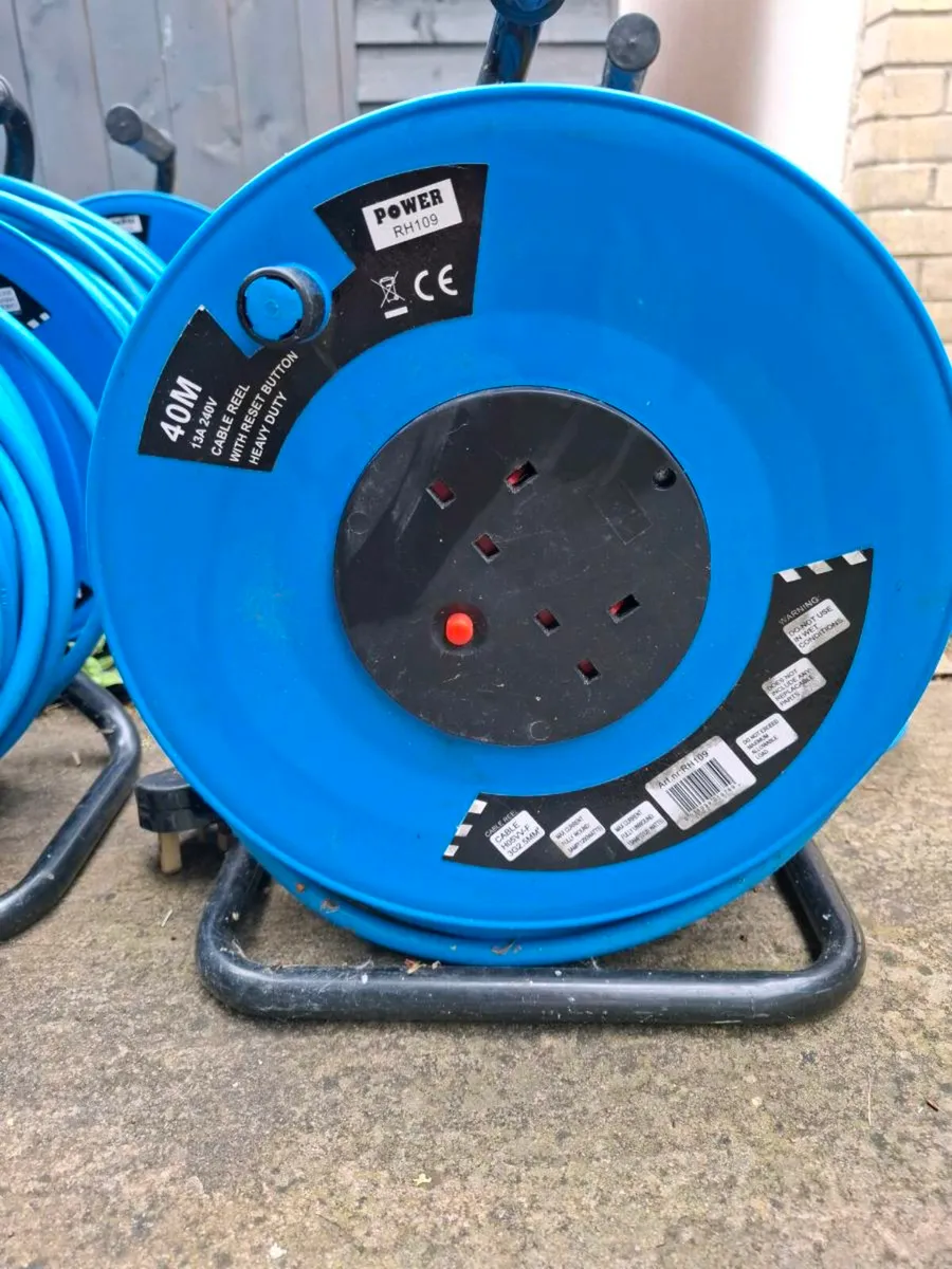 230V Extension Leads - Image 2