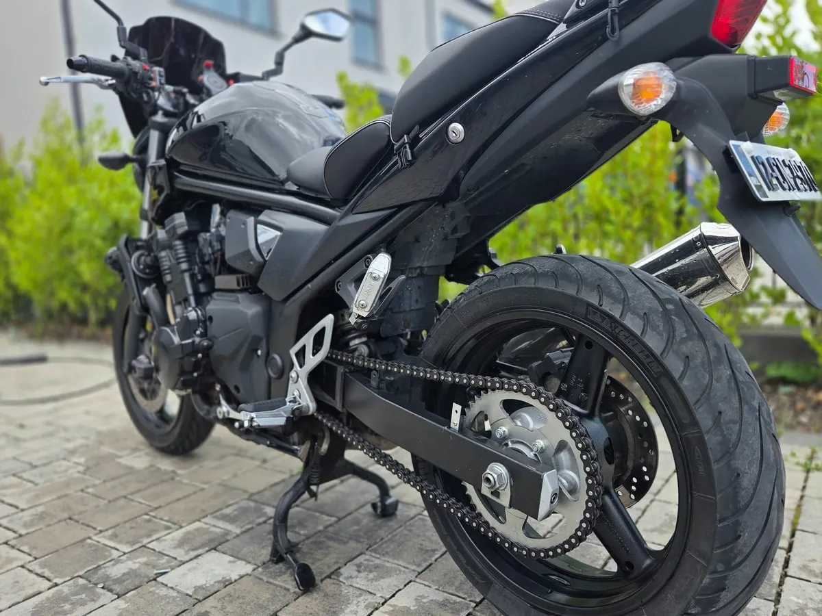 Suzuki GSF 650N Bandit 2012 - Image 3
