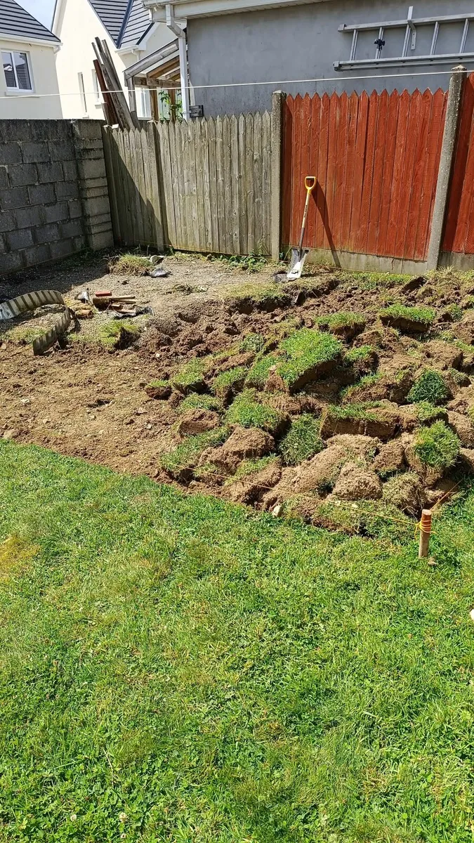 Free Sods / Garden Top Soil - Image 3