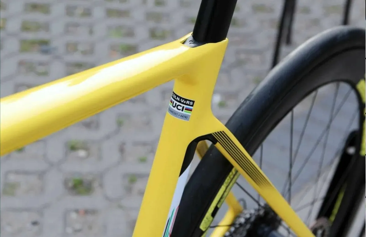 Colnago V4Rs  Limited Edition  Tour de France Di2 - Image 2