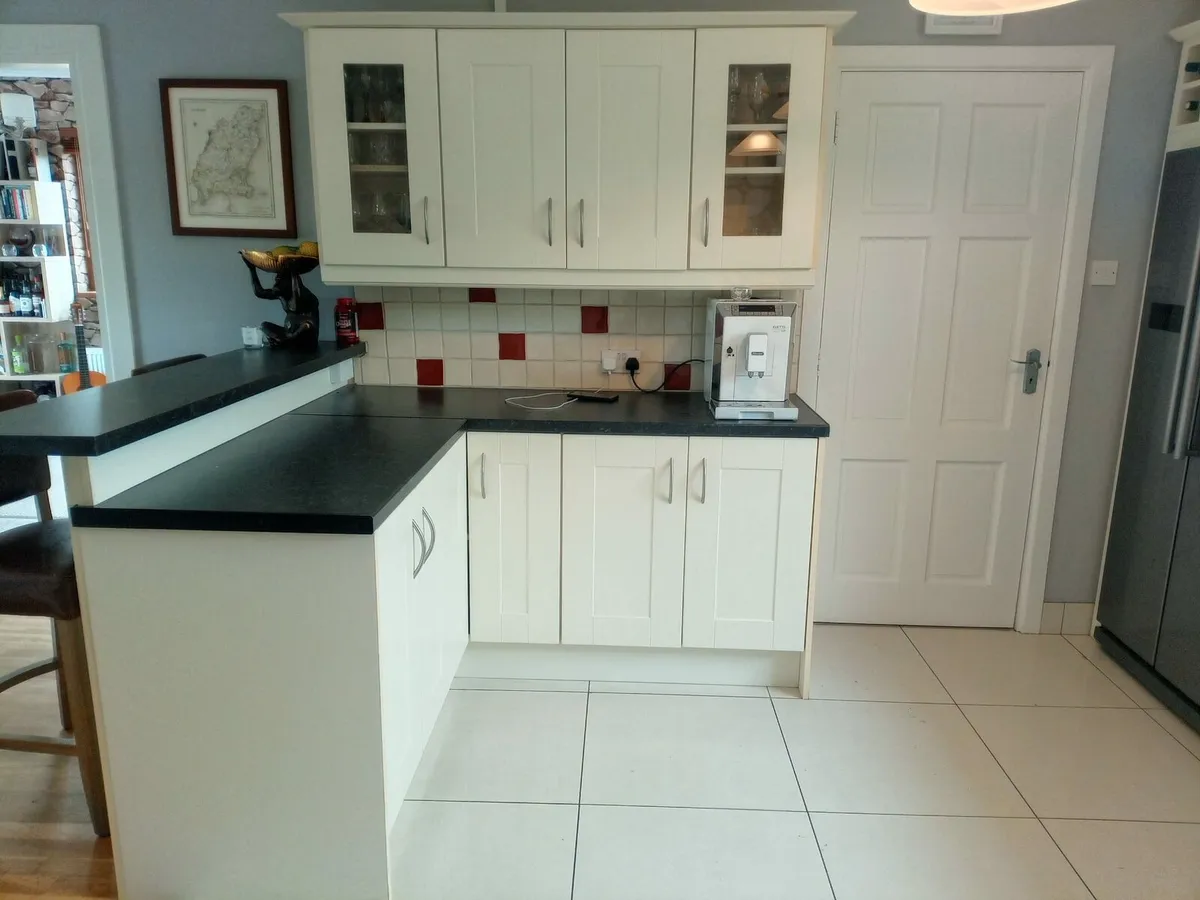 Kitchen units - Image 2
