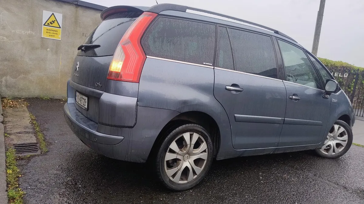 AUTOMATIC CITROEN 7 SEATER==TAX & NCT 11/25=€1999 - Image 3