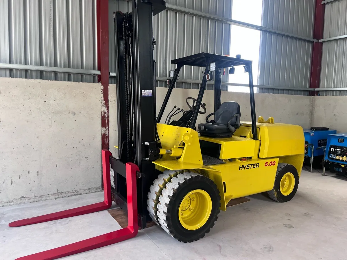 Forklift - Image 1