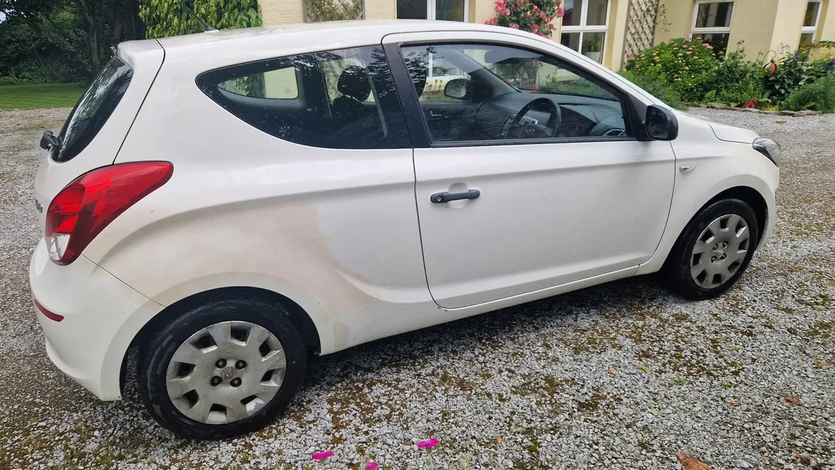 Hyundai i20 2013 - Image 4