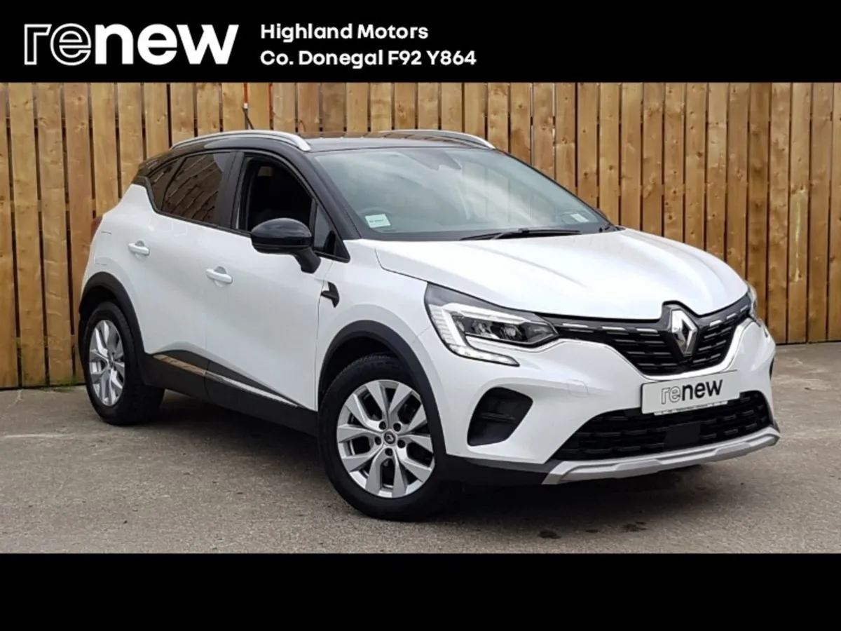 Renault Captur TCe 100 Iconic - Image 1