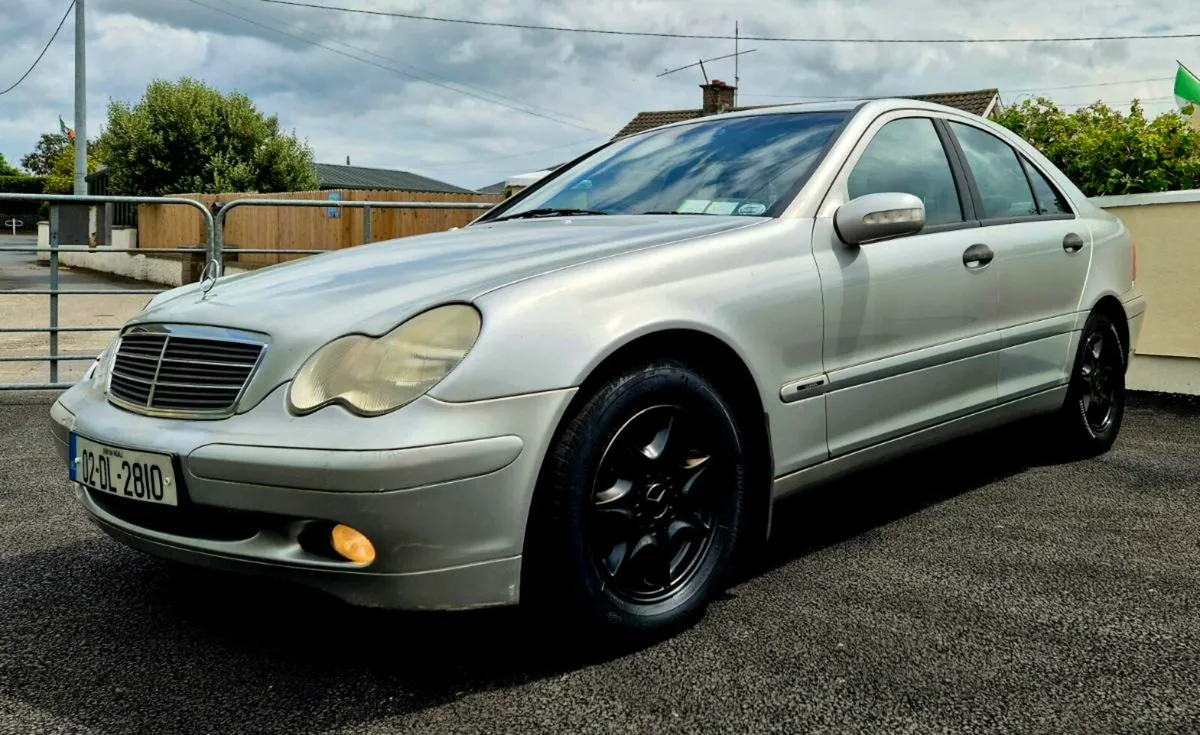 02 AUTOMATIC MERCEDES-BENZ C-180 TAXED N NCT'D - Image 2
