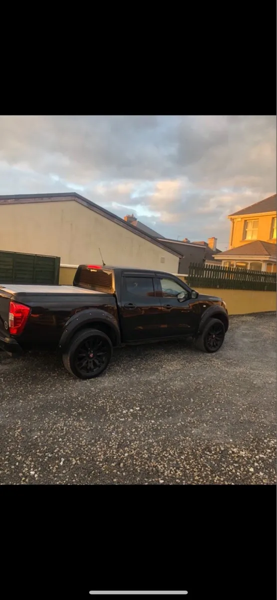 Nissan Navara 2017 - Image 2