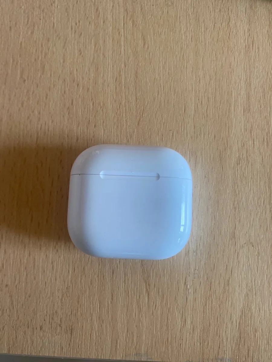 Airpods - Image 1