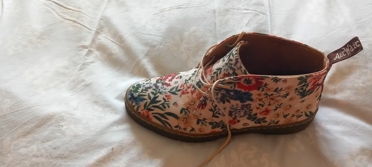 Doc Martens - Image 3