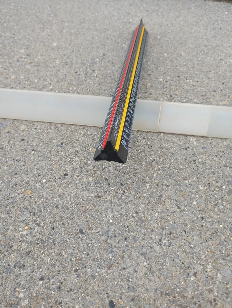 Scale Ruler