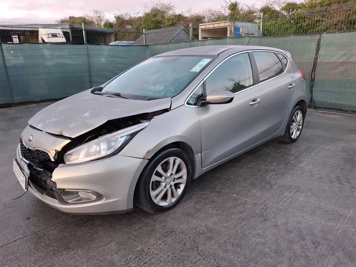 2013 Kia Ceed 1.6L Diesel - Image 2