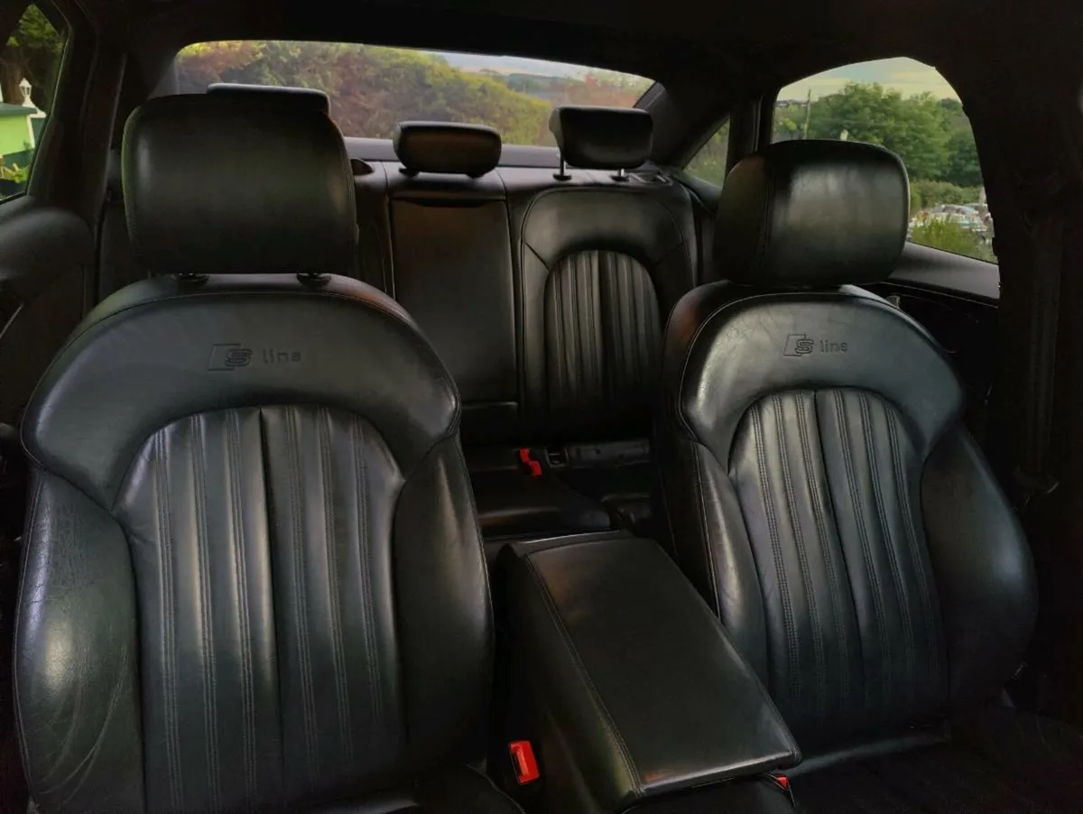 Sunroof A6 Sline Ultra Black edt - Image 4