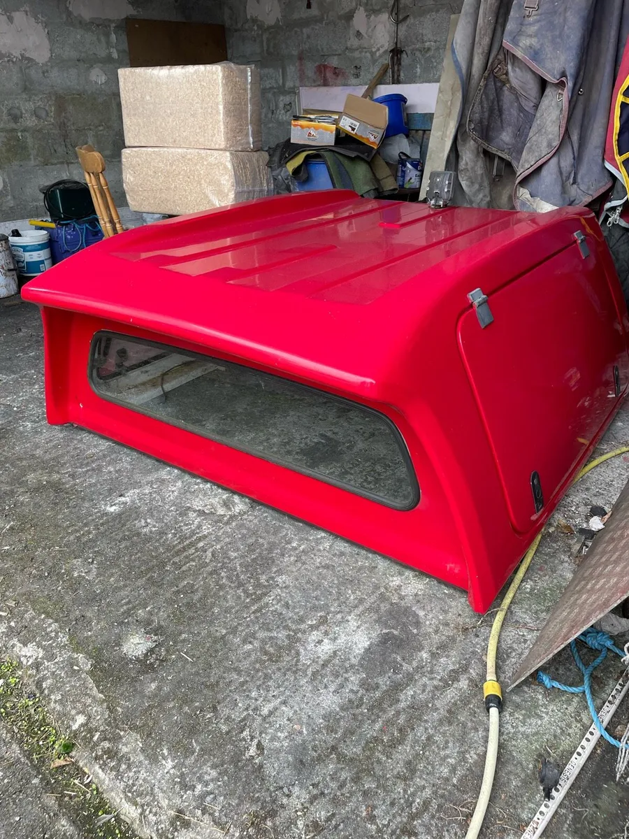 Toyota hilux canopy - Image 3