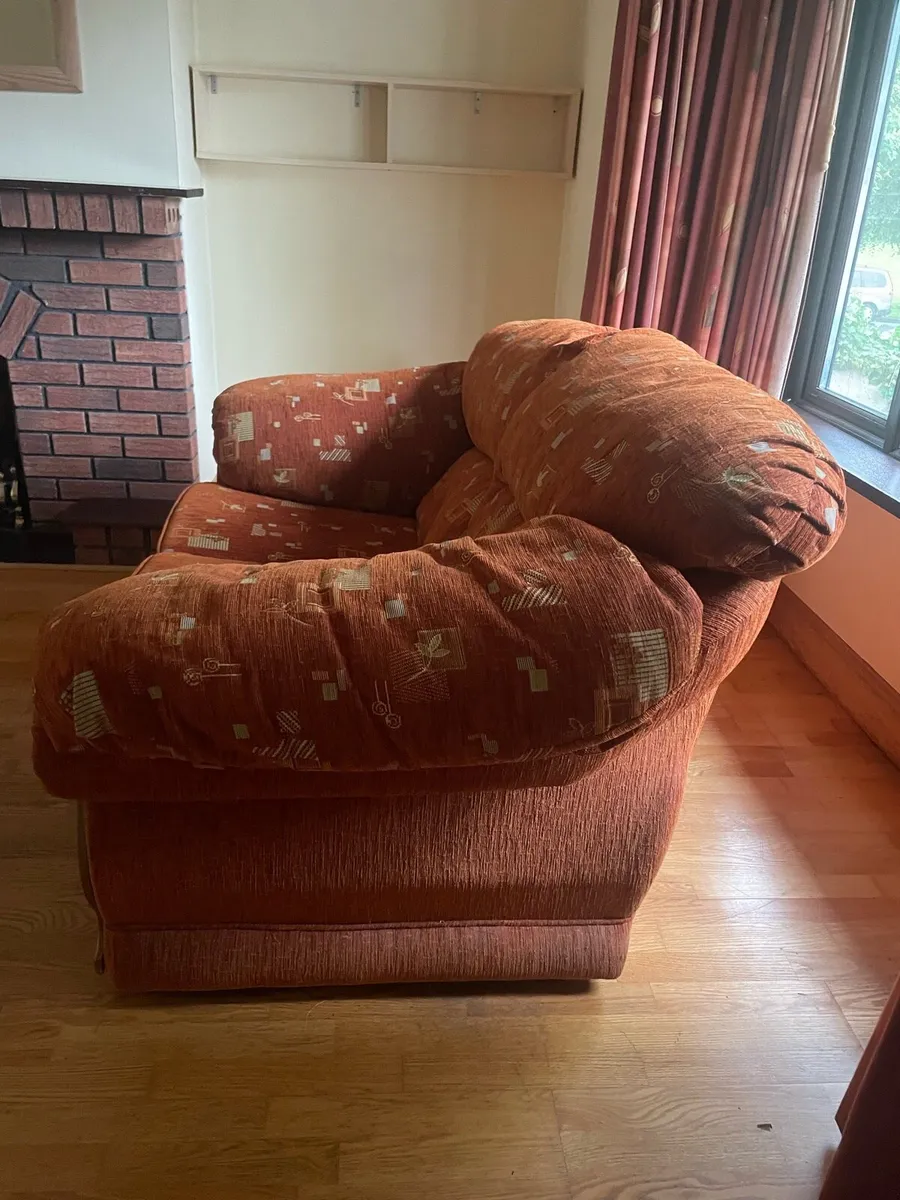 2 and 3 seater Sofas with footrest - Image 2