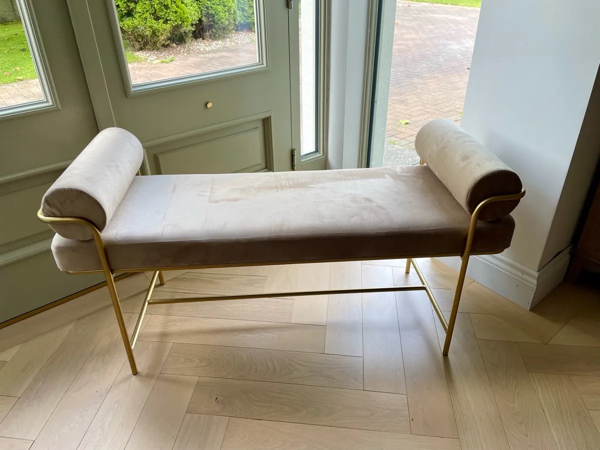 Bench Seat for sale / Chaise - Image 1