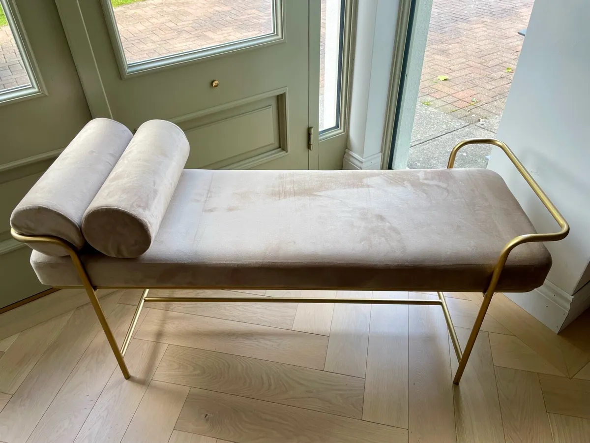 Bench Seat for sale / Chaise - Image 4