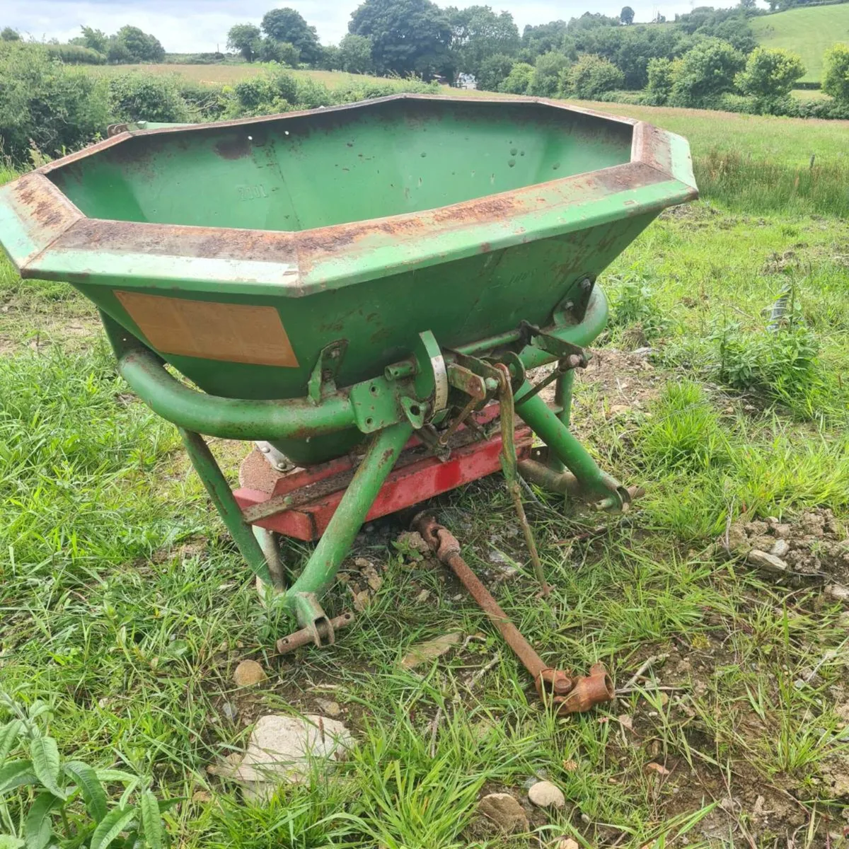 Amazone spreader - Image 2
