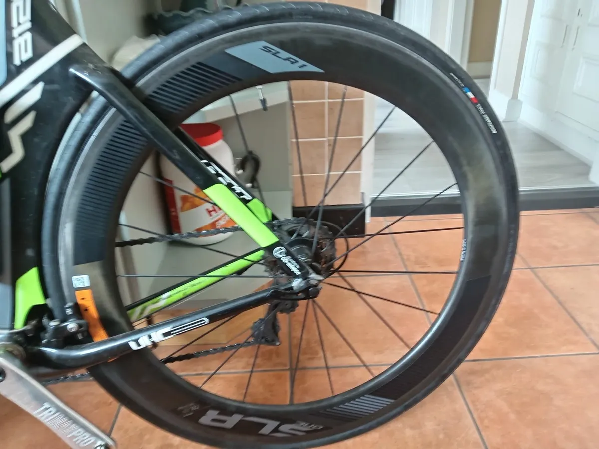 Carbon wheels - Image 2