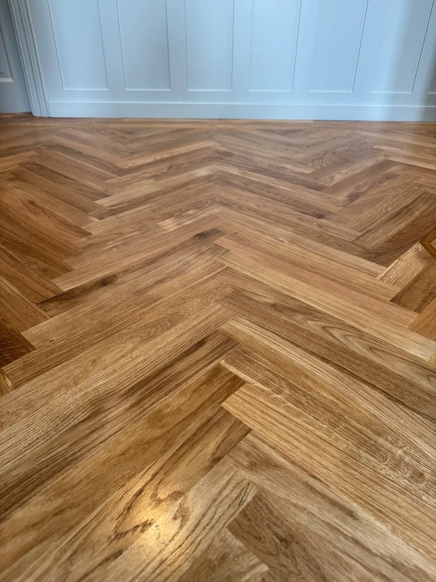 Herringbone floor - Image 1