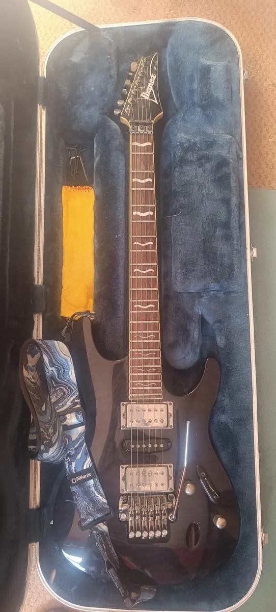 Ibanez s470 with Ibanez  hard case - Image 1