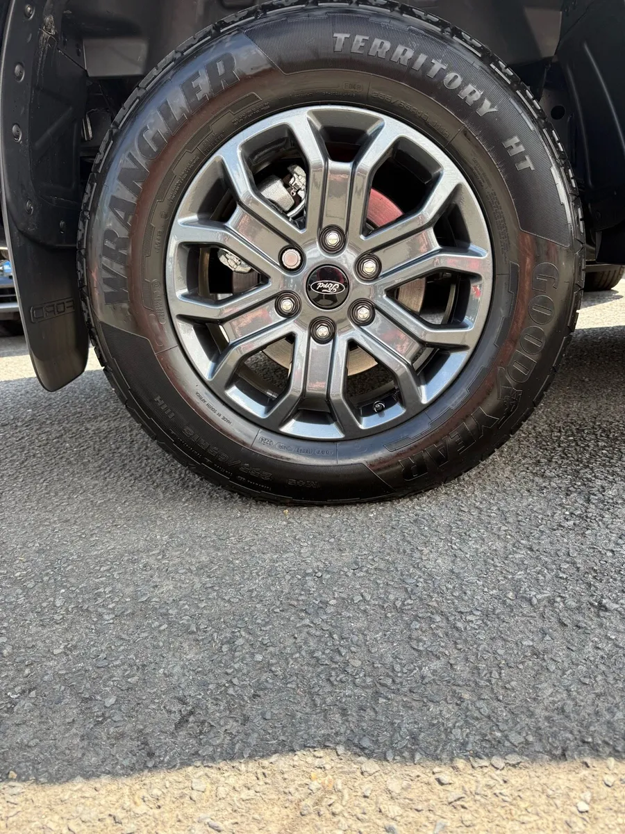 Alloy wheels - Image 1