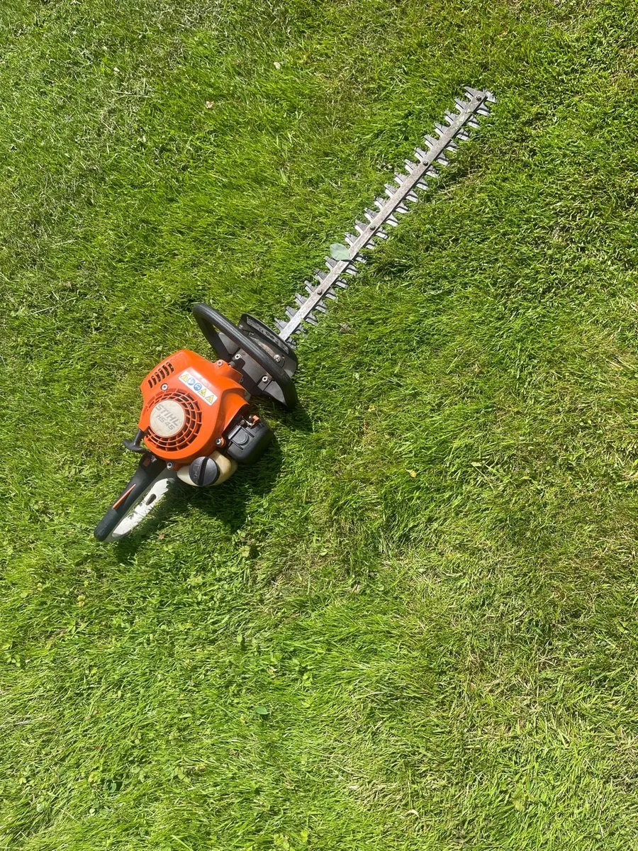 Stihl hedge trimmer - Image 1