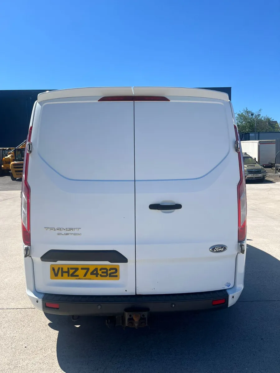 2018 Ford Transit Custom 6 Seater Crew Cab - Image 4