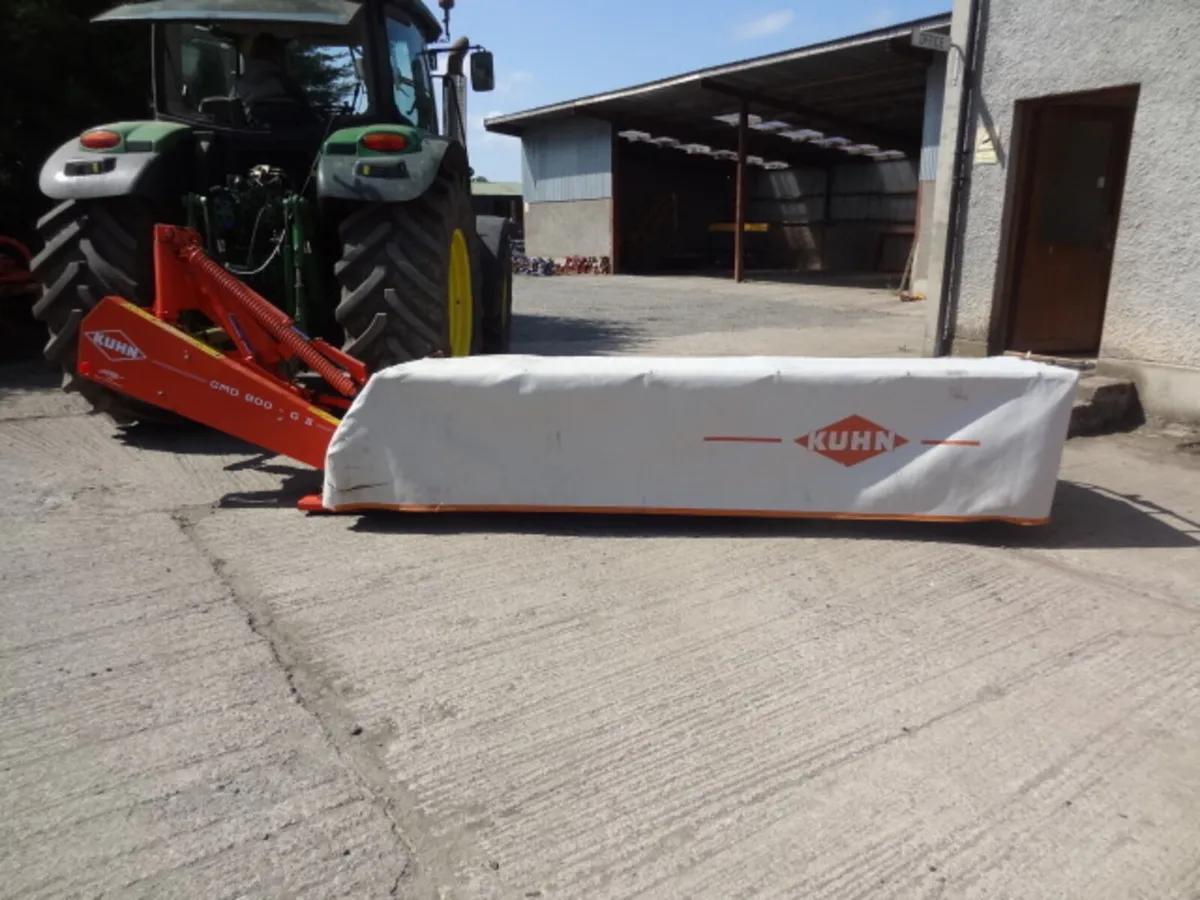 Kuhn GMD 800 Side Mounted Disc Mower - Image 2