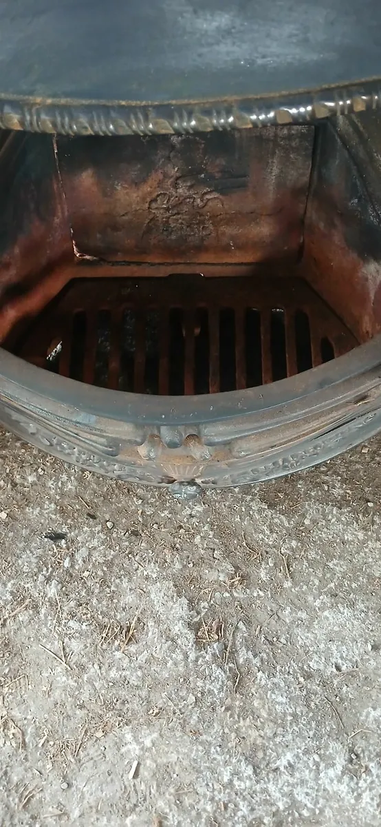 Fireplace - Image 4