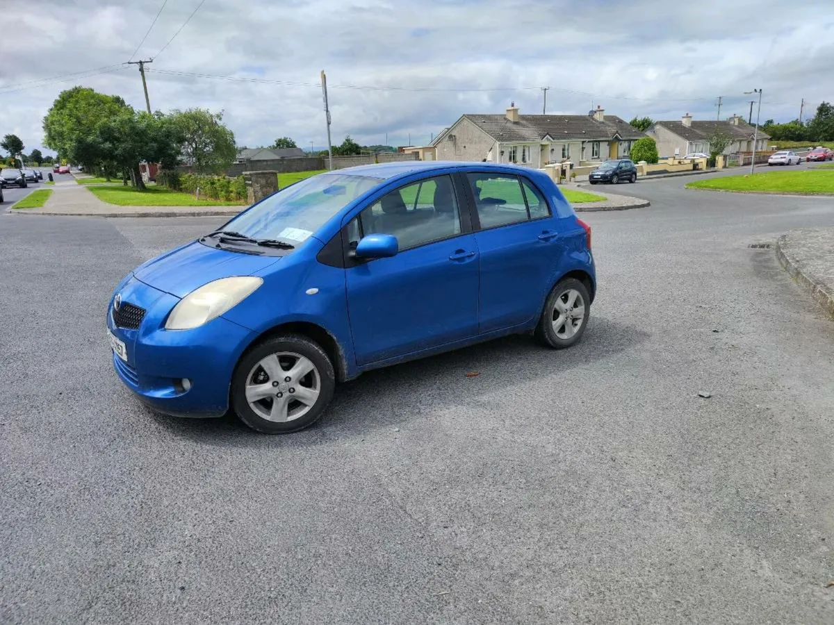 Toyota Yaris 1.0L 2007 - Image 3