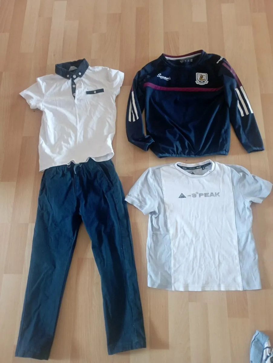 Boys clothes 5-6 - Image 1