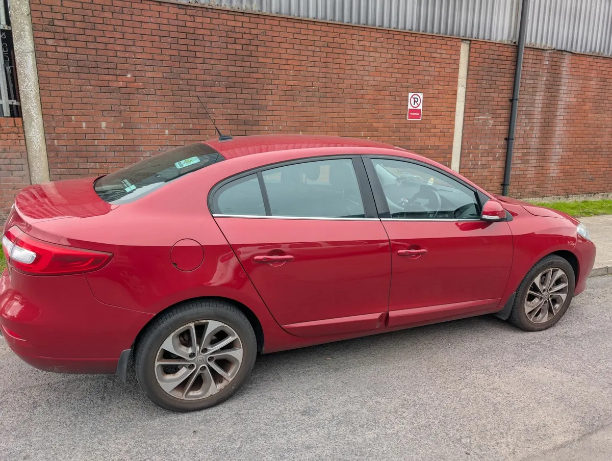 Renault Fluence 2015 - Image 2
